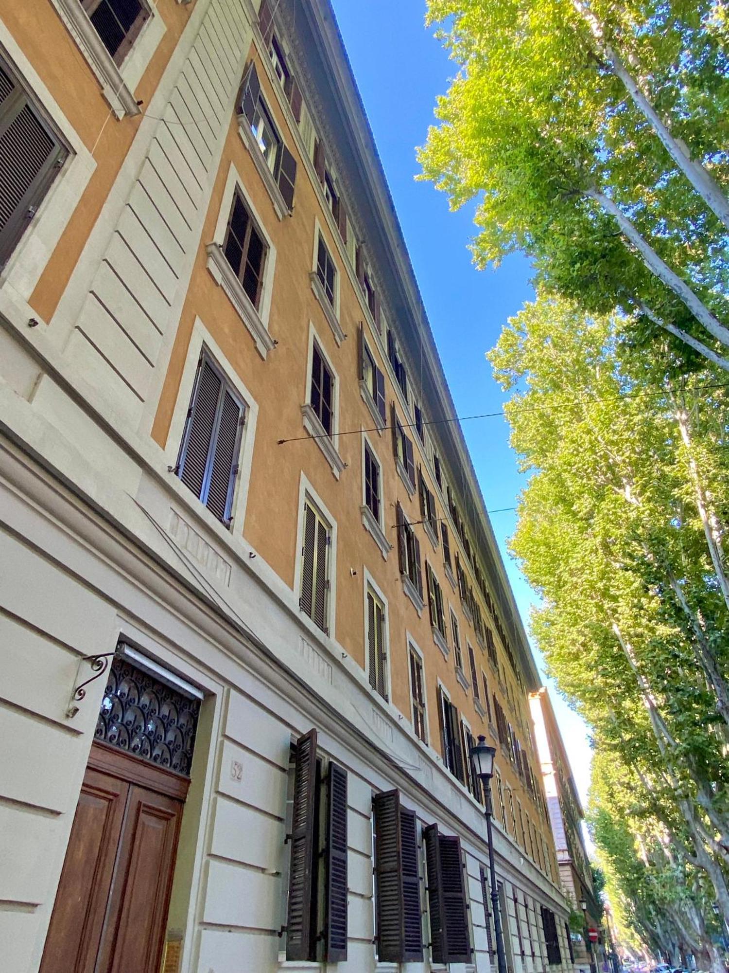 Queen Of Rome Luxury Rooms Luaran gambar